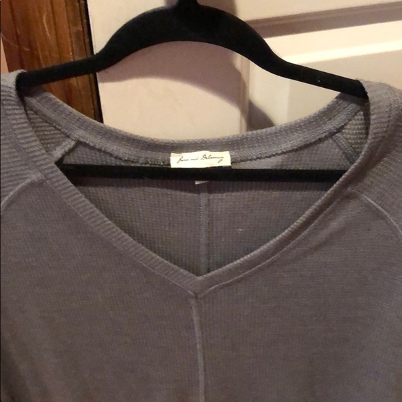 Juniors top - Picture 2 of 3